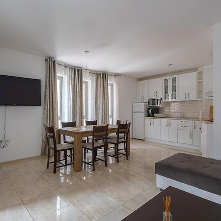 Sea Garden Marina 2 Apartment فارنا المظهر الخارجي الصورة
