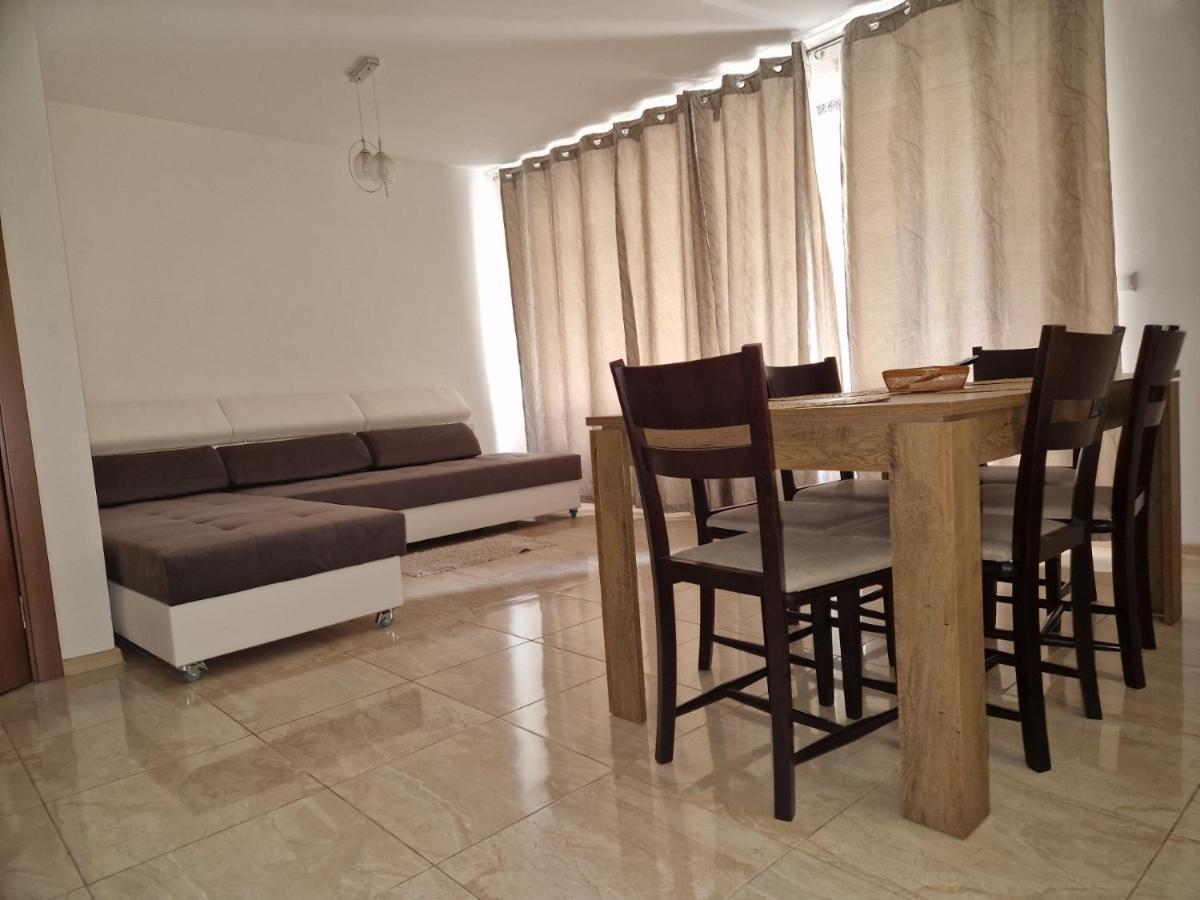 Sea Garden Marina 2 Apartment فارنا المظهر الخارجي الصورة