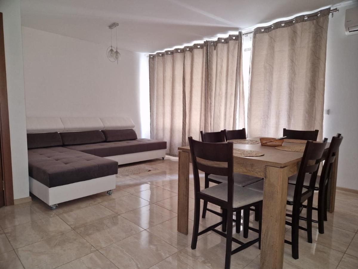 Sea Garden Marina 2 Apartment فارنا المظهر الخارجي الصورة