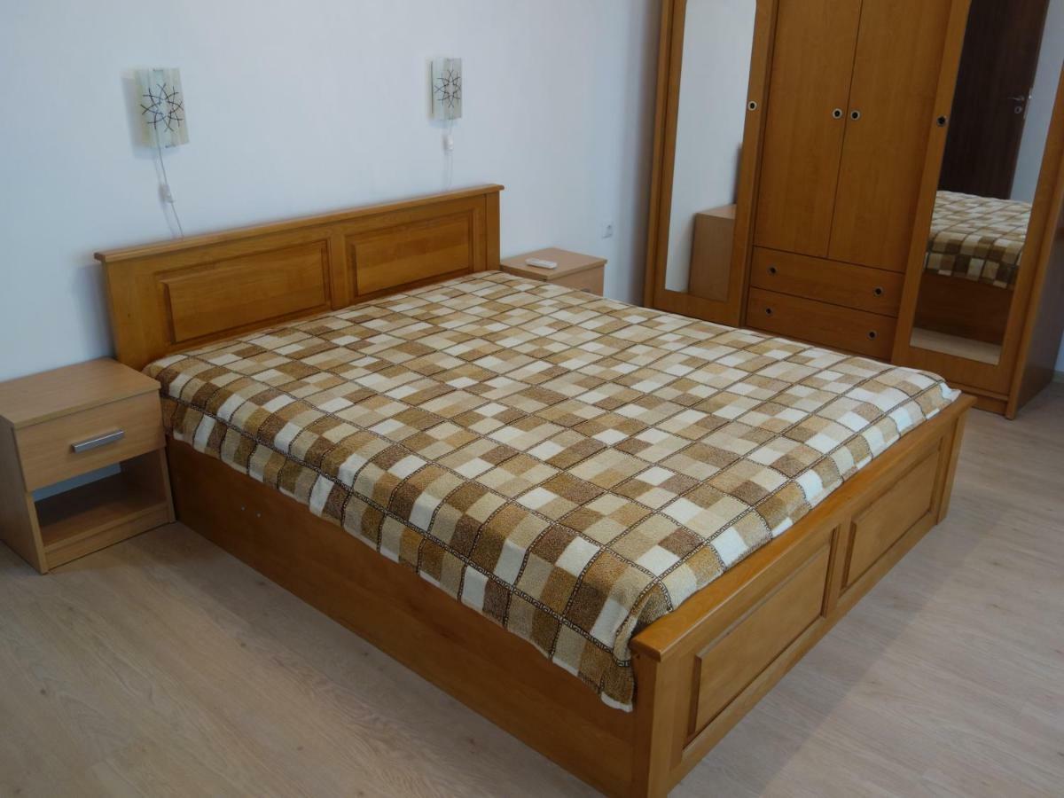 Sea Garden Marina 2 Apartment فارنا المظهر الخارجي الصورة